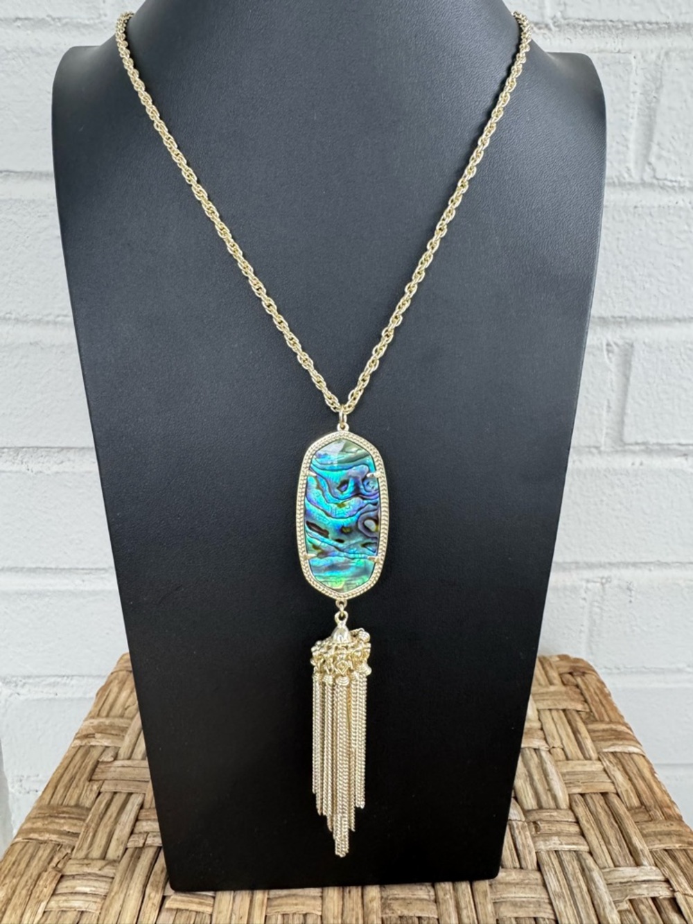 Kendra Scott Gold & Abalone Rayne Necklace